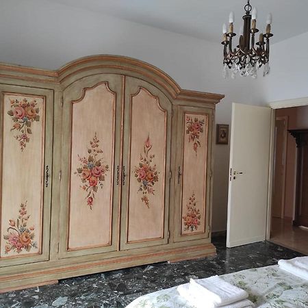 레체 La Colonna Holiday House 아파트 외부 사진