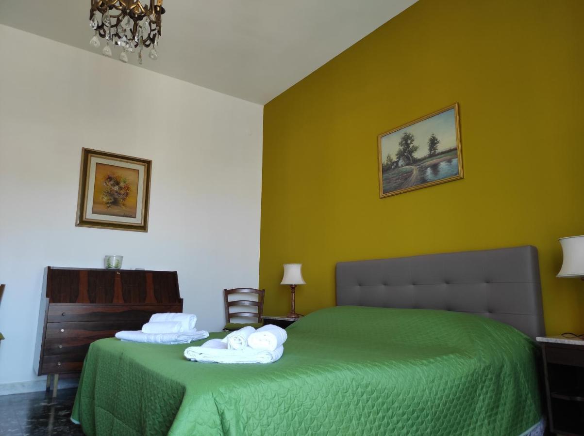 레체 La Colonna Holiday House 아파트 외부 사진